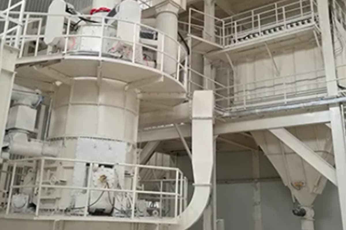CRLMX Superfine Vertical Grinding Mill.jpg