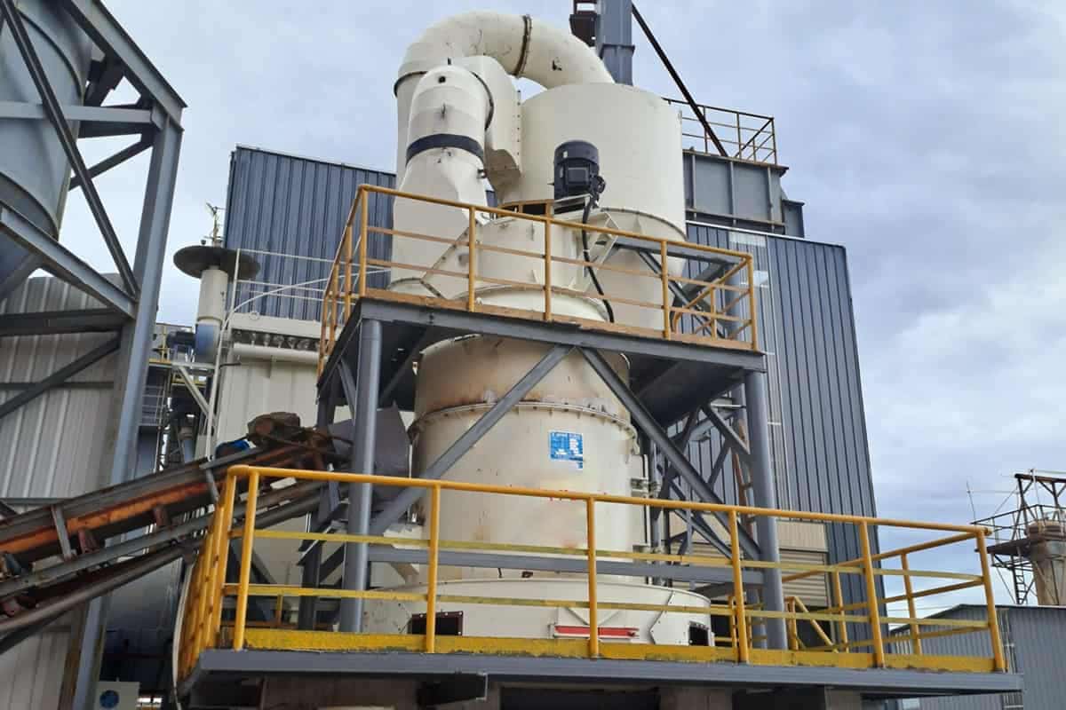 CRRM1850 Raymond Grinding Mill.jpg