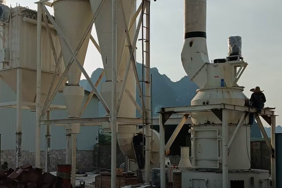 CRRM1280 Raymond Grinding Mill.jpg