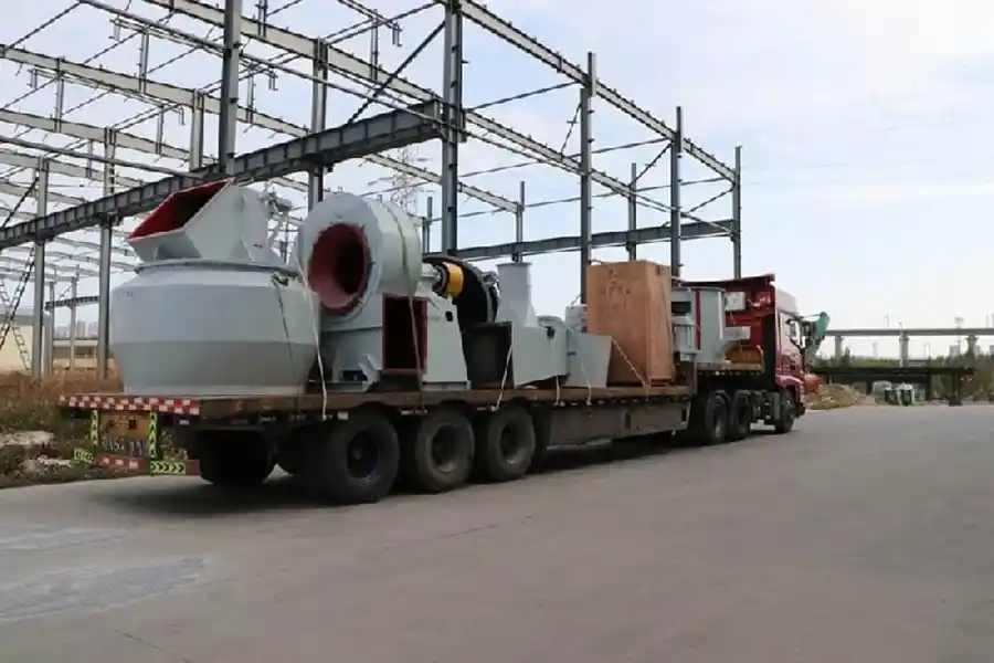 The CRRM1850 Raymond mill is sent to Guangdong