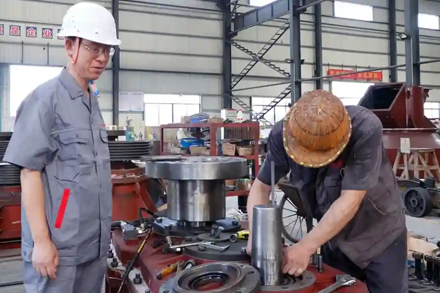 How to extend the service life of the Raymond mill
